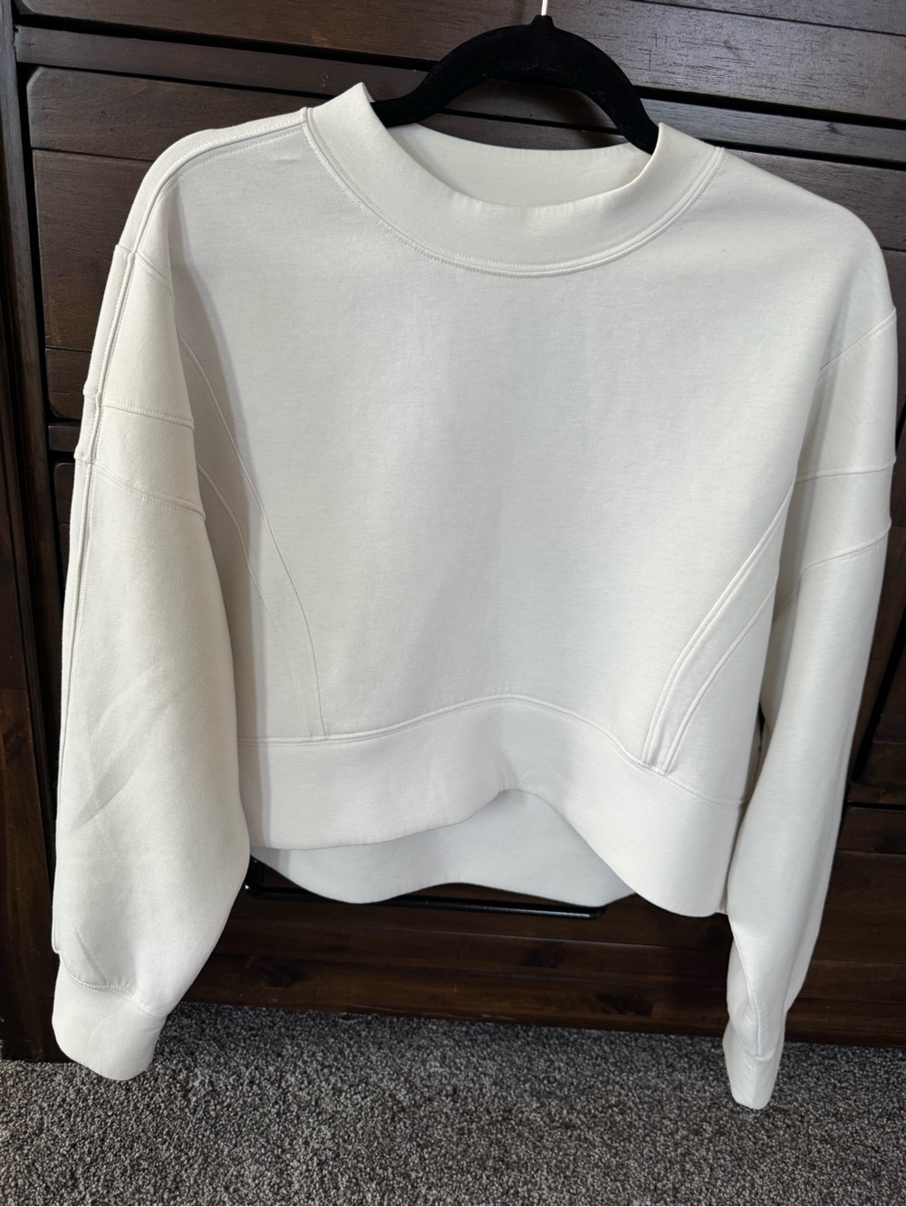 Abercrombie & Fitch YPB NeoKnit Cropped Ivory Crewneck Sweatshirt
